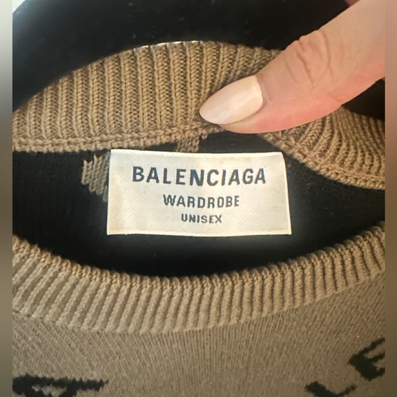 Balenciaga sweater size M - Picture 3 of 6